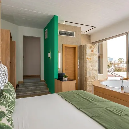 Luxury 2* Kalamaki (Chania)